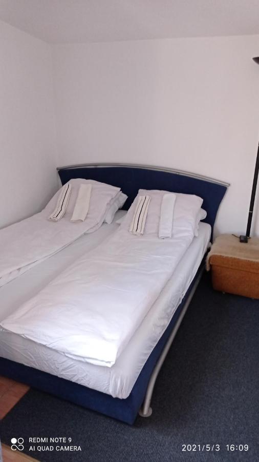 Ravne Apartman Visoko Eksteriør billede